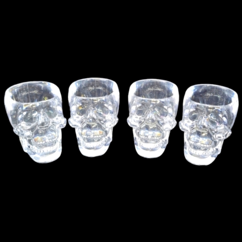 NEW 4"CRYSTAL HEAD" VODKA SKULL PLASTIC SHOT GLASSES